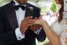 Fotografia Matrimoniale mano Sposi 1.jpg